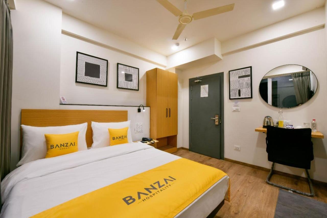 Banzai Rooms Nashik Zewnętrze zdjęcie
