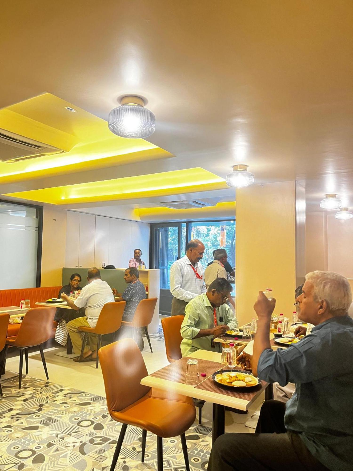 Banzai Rooms Nashik Zewnętrze zdjęcie